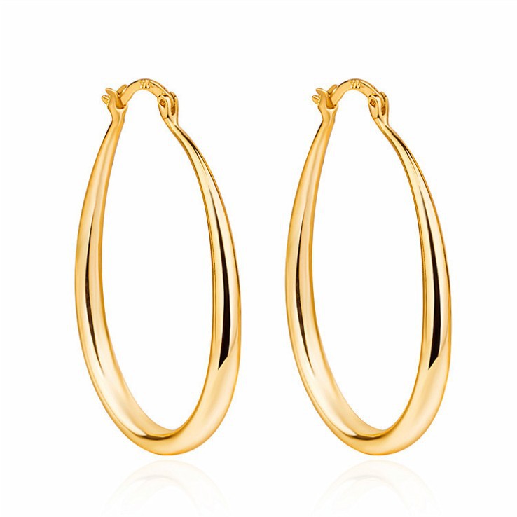 Oval hoop earrings